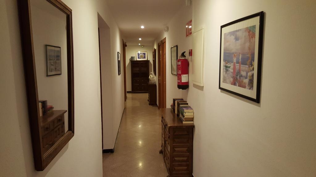 Hostal Residencia Catalina Palamós Esterno foto